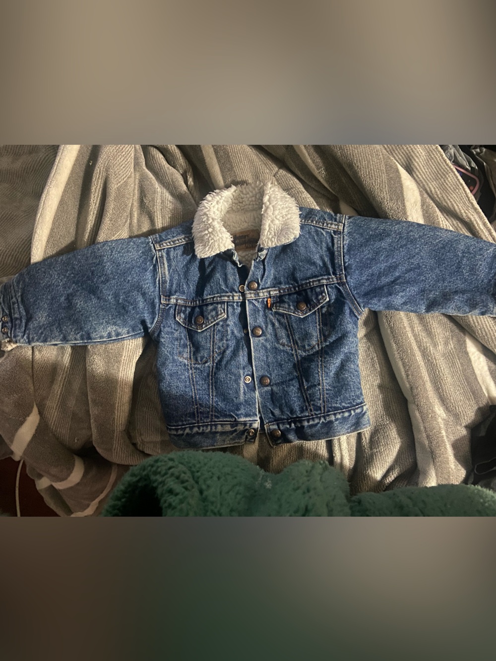 Levi’s toddler vintage blue denim Sherpa lined trucker jacket size 5